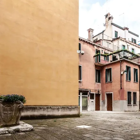 San Marco Luxury Muneghe