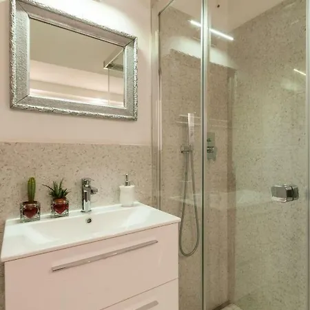 Apartment San Marco Luxury Muneghe *