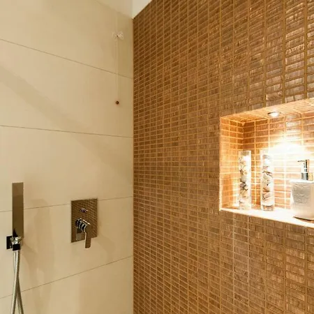 San Marco Luxury Muneghe Apartment *