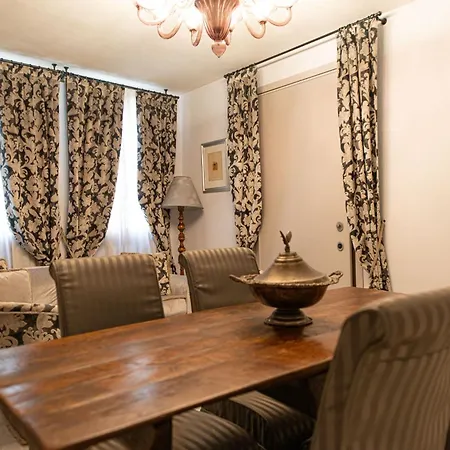 San Marco Suite And Luxury Apartment With Terrace Lejlighed