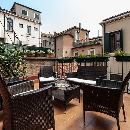San Marco Suite And Luxury Apartment With Terrace Venedig