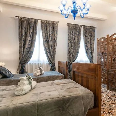 Lejlighed San Marco Suite And Luxury Apartment With Terrace Venedig